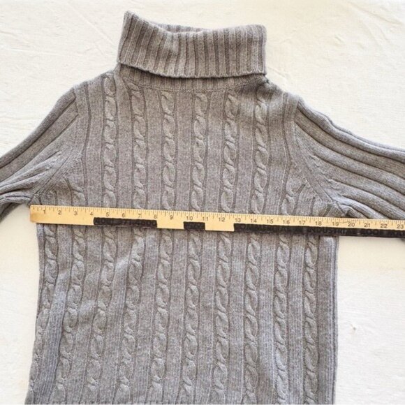 J Crew Angora & wool Cambridge Chunky Cable Knit Turtleneck Sweater Grey Large - Picture 4 of 9